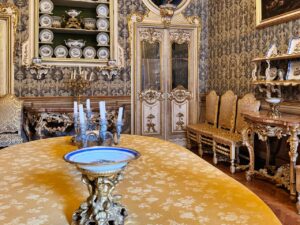 В гостях у маркиза